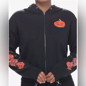 Spooky Crew crop hoodie